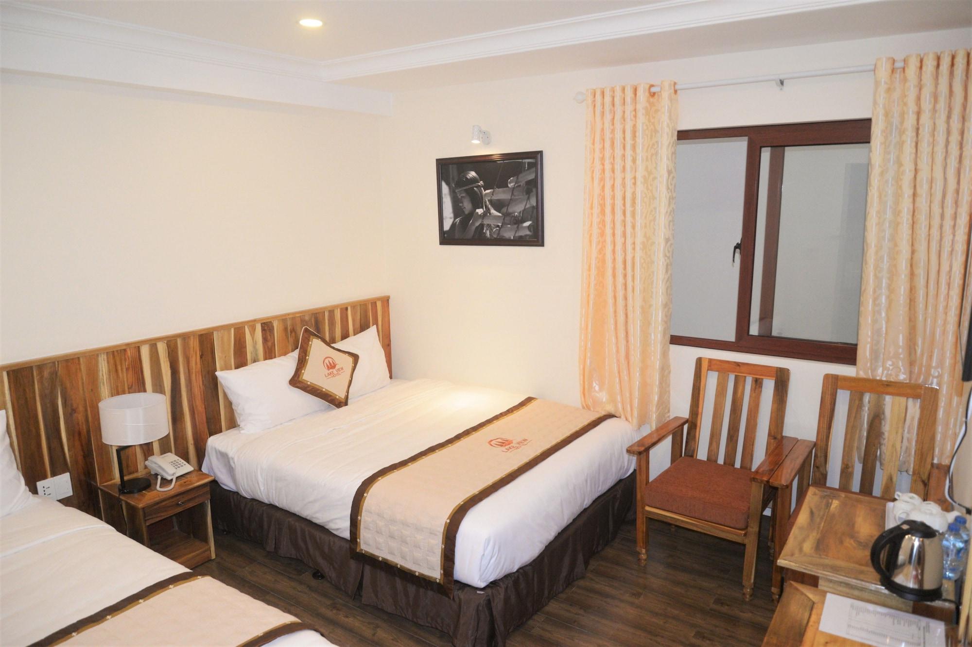 דה לאט Lake View Hotel מראה חיצוני תמונה