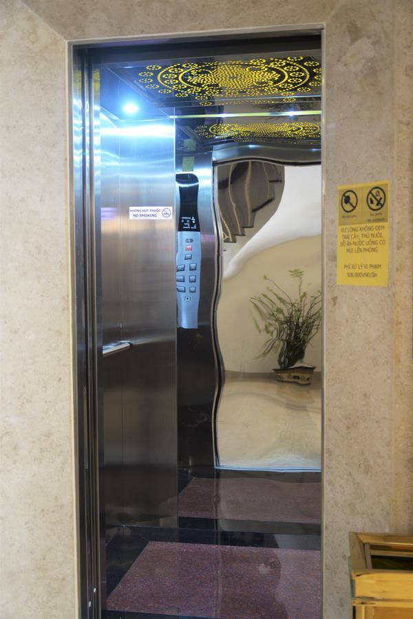 דה לאט Lake View Hotel מראה חיצוני תמונה