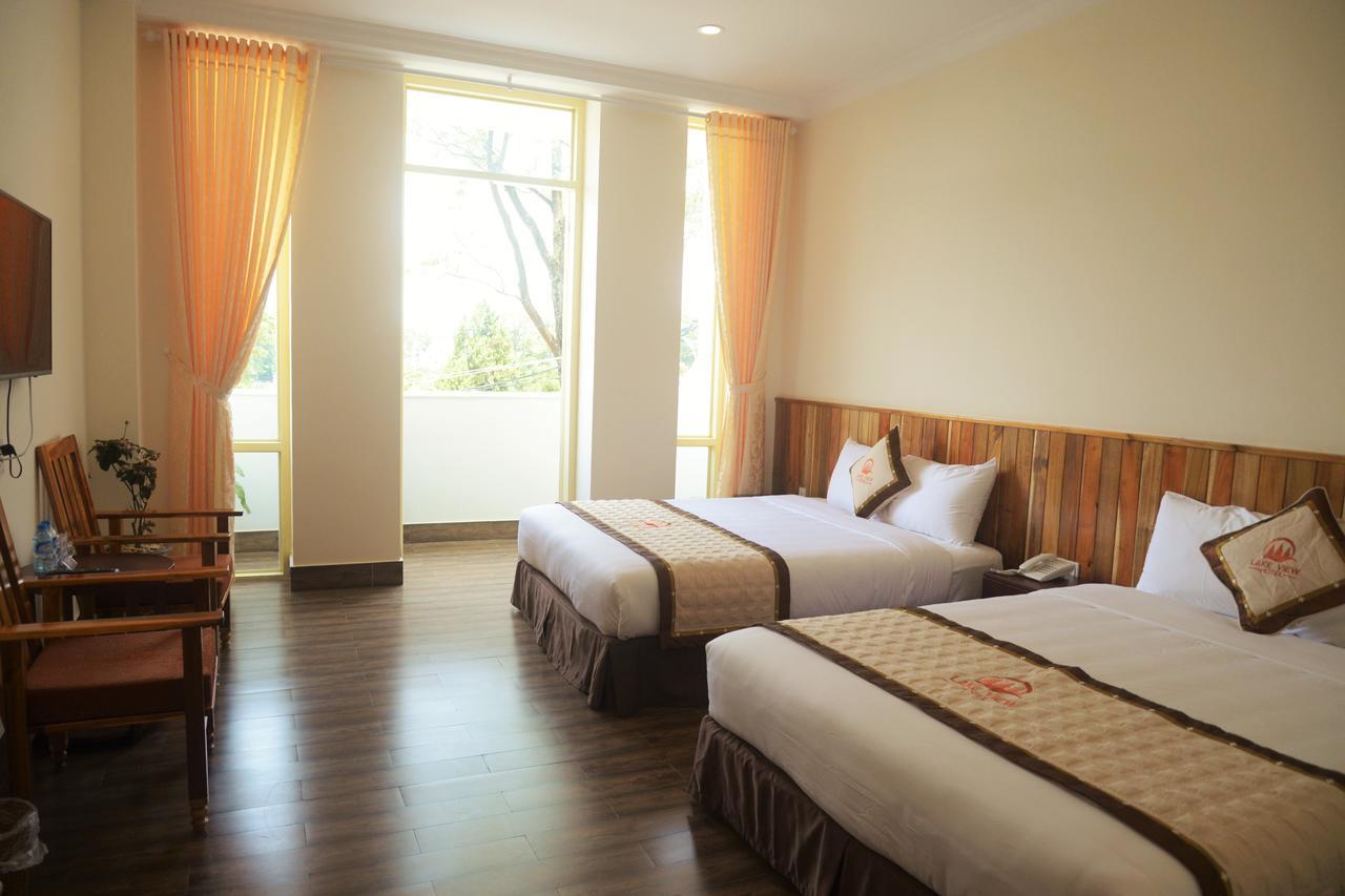 דה לאט Lake View Hotel מראה חיצוני תמונה